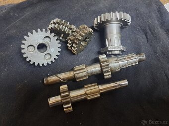 Jawa 50 550 555 pařez - Převodovka - 7