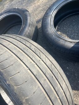 Letní pneu goodyear 215/55 R17 - 7