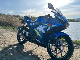 Suzuki gsxr 125 - 7