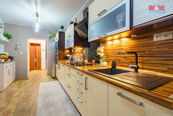 Prodej bytu 4+kk, 110 m², Cheb, ul. Májová - 7