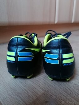 Kopačky NIKE v. 37,5 - 7