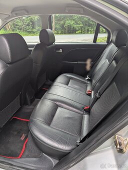Ford Mondeo ST220 - 7