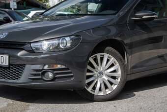 Volkswagen Scirocco 1.4 TSI 160k - 118 kW - 7