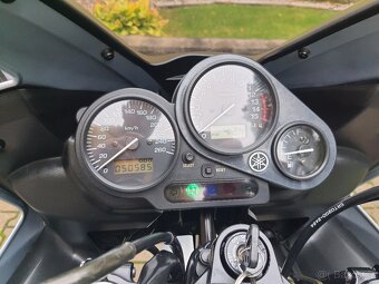Yamaha FZS 600 Fazer 49.000,- Kč - 7