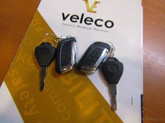 Elektrický invalidní vozík VELECO - 7