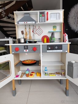 Dřevěná dětská kuchyňka - 7