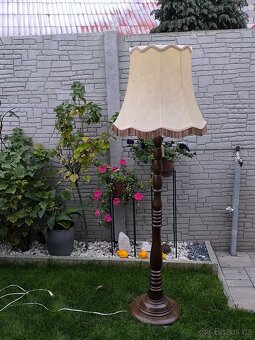 Prodám dřevěnou retro lampu - 7