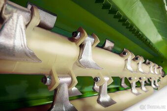 Mulčovač priekopový pre traktor - 7