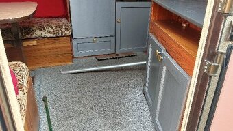 Obytný karavan - 7