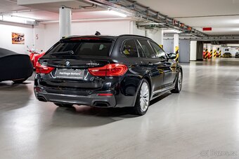 BMW M550d xDrive Touring, M-Technic, HUD, dověry... - 7