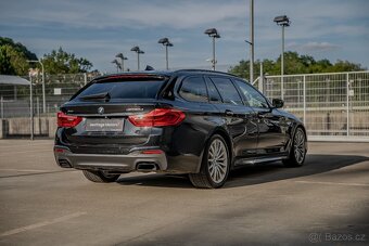 BMW M550d xDrive Touring, M-Technic, HUD, dověry... - 7