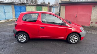 Toyota Yaris 1999 - 7