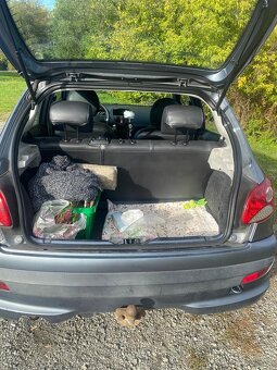 Peugeot 206+  1,4 55kW - 7
