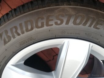 alu VW Tiguan zimní 215/65/17 Bridgestone - 7
