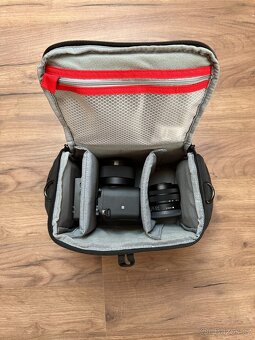 Sony Alpha A7C + 2 objektivy + příslušenství TOP STAV - 7
