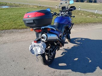 Suzuki DL 650 v-Strom - 7