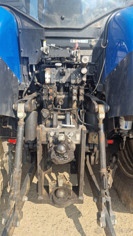 PRODÁM TRAKTOR NEW HOLLAND T7.270 - 7