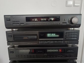 HI-FI SYSTÉM TECHNICS dělená sestava - 7