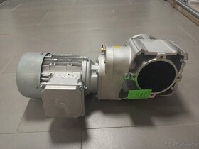 Nová sestava motor NORD 550W s kuželočelní převodovkou - 7