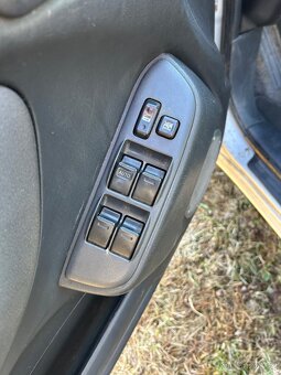 Toyota RAV 4 2,0 VVT-i 110 KW r.v. 2003 LPG. - 7