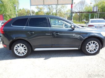 Prodám Volvo XC60, 2.4 D5 136kw 4x4 Automat Tažné - 7