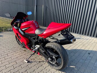 Suzuki Gsxr 600, 88KW, 23xxx km, nová STK - 7