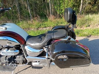 Triumph Rocket III Classic - 7