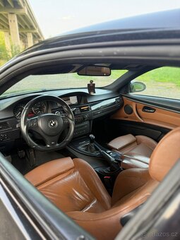 BMW e92 330D 170kw manuál - 7