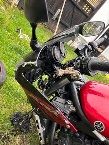 Rozprodam Yamaha FZS 1000 Fazer 01-05 na dily. - 7