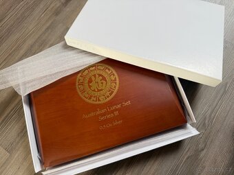 Komletní serie Lunární kalendář III Lunar 7x 1/2oz v etui - 7