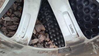 Alu kola škoda TERON R17" s pneu Pirelli - 7