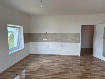 Prodej bytu 1+KK 48m2 Doloplazy u Prostějova - 7