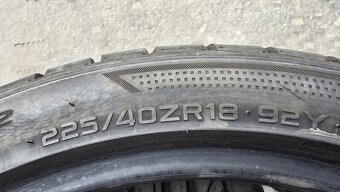 Letní pneu 225/40/18 Hankook - 7