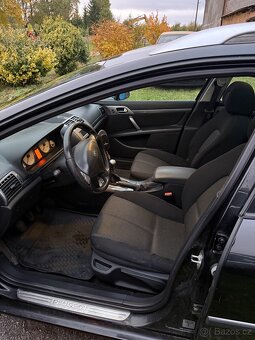 Peugeot 407 SW - 7