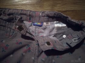 Tričko, kalhoty, saty, mikina, sukynka..holčička, 5 let - 7