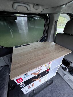 Opel Vivaro long 2005 obytná dodávka - 7