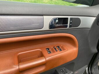 Predam VW Touareg V6 TDi INDIVIDUAL - 7