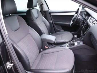 Škoda Octavia 2,0 TDI DSG Elegance+ Xenon (2014) - 7