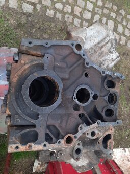 Prodám blok motoru na kirovec K-700 Yamz 238 - 7