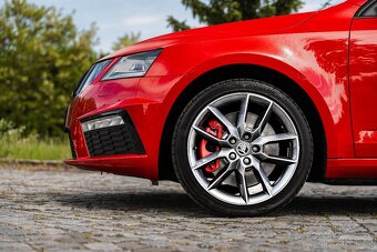 ŠKODA Octavia RS 2.0 TSI 180 kW ODPOČET DPH - 7