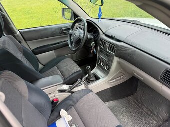 Subaru Forester SG 2,0i/Lpg 116kW 4x4/NOVÁ LPG NÁDRŽ/ - 7