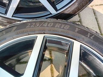 5x100R18 - 225/40R18 Letní - 7