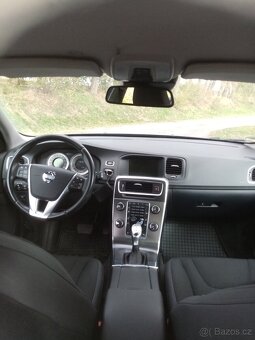Prodám Volvo v60 - 7