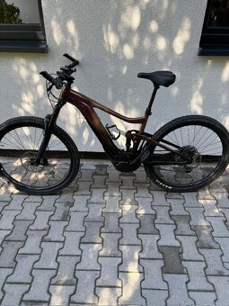 GIANT - 7