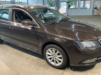 Škoda Superb FL 2.0 Tdi 103 KW r. 2/2015 197tkm TOP STAV - 7