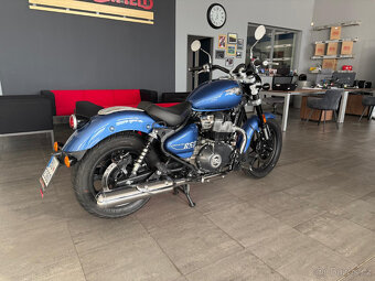 Royal Enfield, Super Meteor 650 - 7