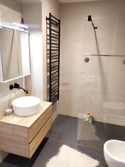 Pronájem bytu 2+kk terasa 47 m2  + zahrada  2.patro novostav - 7