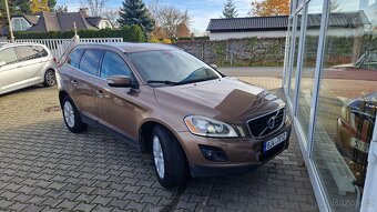 Volvo XC60 2,4D 120kW kůže - 7