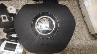 NOVÁ Originální airbagová sada Škoda Octavia head up4 nová - 7