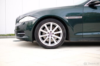 Jaguar XJ 3.0D FULL VYBAVA - SKVELÁ SPOTŘEBA - 7
